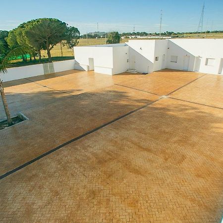 Hostal El Pinar Cadiz Puerto Real Exterior photo